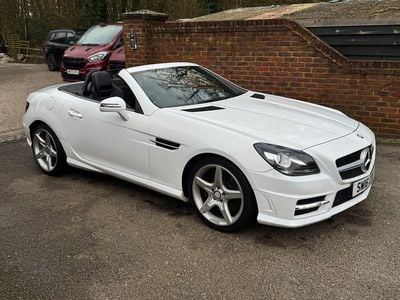 Used Mercedes SLK250 AMG 204 HP (150 kW) 2016 White Cabriolet