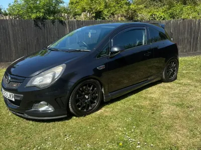 Used Vauxhall Corsa 230 HP (169 kW) 2013 Black Hatchback