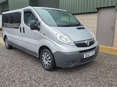 Used Vauxhall Vivaro 115 HP (84 kW) 2012 Silver MPV