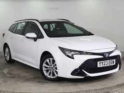 Używany Toyota Corolla 2023 Biały Kombi