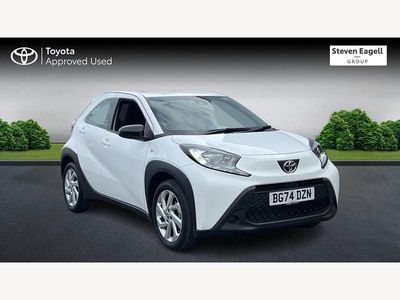 Used Toyota Aygo X PURE 72 HP (52 kW) 2025 White SUV