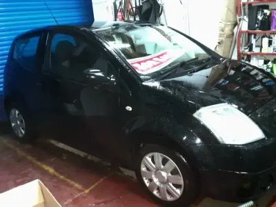 Used Citroën C2 60 HP (44 kW) 2009 Black Hatchback