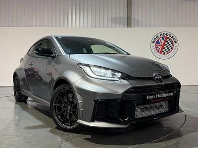 Used Toyota Yaris 304 HP (223 kW) 2025 Precious metal Hatchback