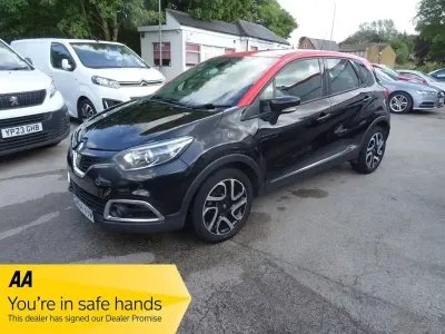 Used Renault Captur Dynamique 90 HP (66 kW) 2014 Black SUV