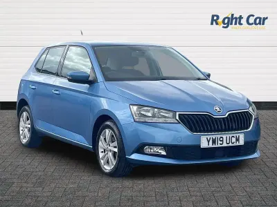 Used Skoda Fabia SE 95 HP (69 kW) 2019 Blue Hatchback