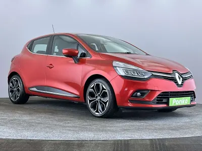 Used Renault Clio Dynamique 110 HP (80 kW) 2017 Red Hatchback