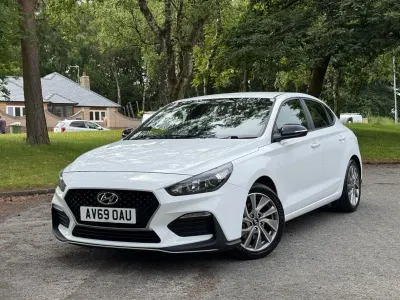 Used Hyundai i30 N Line 120 HP (88 kW) 2020 White Hatchback