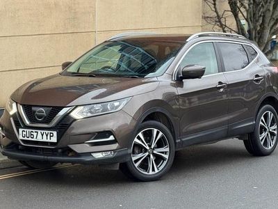 Bronze Used 2017 Nissan Qashqai N-Connecta SUV | £10,995 (Fair price)