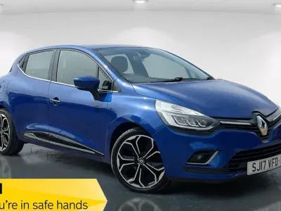 Used Renault Clio Dynamique 2017 Blue Hatchback