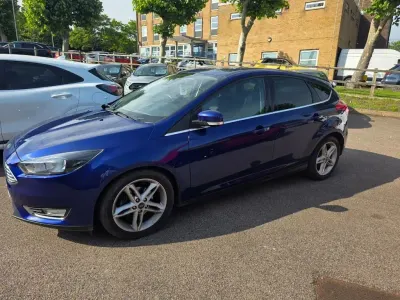 Used Ford Focus Titanium 2018 Blue Hatchback