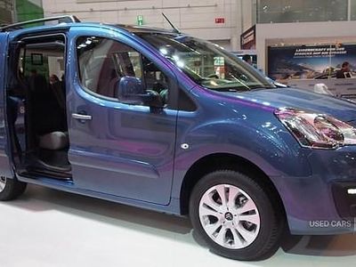Używany Citroën Berlingo Feel 100 KM (73 kW) 2016 Niebieski Minivan