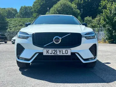 Used Volvo XC60 R-Design 2021 White SUV