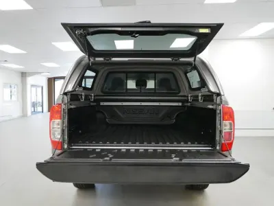 Used Nissan Navara N-Guard 190 HP (139 kW) 2021 Grey Pickup