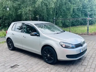 Used VW Golf VI Match 105 HP (77 kW) 2011 Silver Hatchback