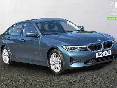 Used BMW 330e Impressive 292 HP (214 kW) 2021 Blue Sedan