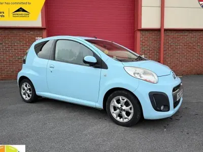 Used Citroën C1 VTR Sport 68 HP (50 kW) 2012 Blue Hatchback