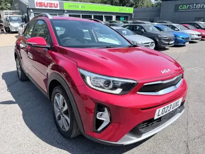 Used Kia Stonic 99 HP (72 kW) 2023 Red SUV