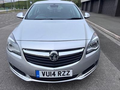 Silver Used 2014 Vauxhall Insignia Elite Hatchback | £4,000 (Fair price)