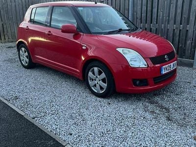 Used Suzuki Swift 2009 Red Hatchback