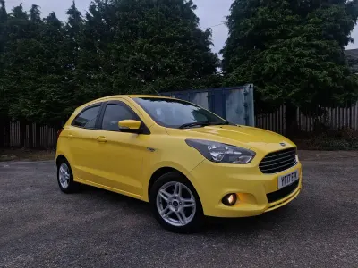 Second-hand Ford Ka Plus Zetec 85 CP (62 kW) 2017 Galben Hatchback