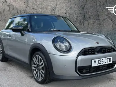 Used Mini Cooper Hatch 113 kW (154 HP) 2025 Silver Hatchback
