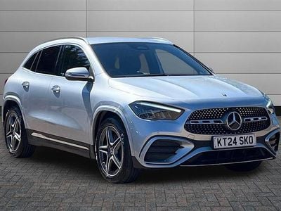 Begagnad Mercedes GLA200 AMG Line Premium 163 HK (119 kW) 2024 Silver SUV