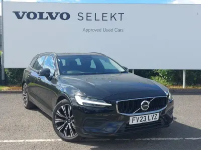 Used Volvo V60 Core 163 HP (119 kW) 2023 Black Estate