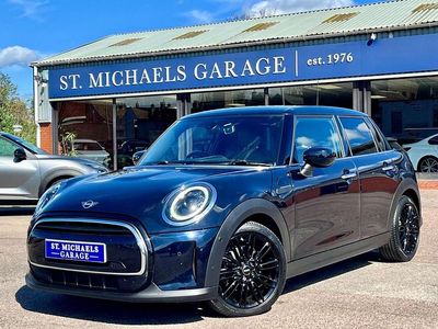 Used Mini Cooper Exclusive 2022 Blue/black Hatchback