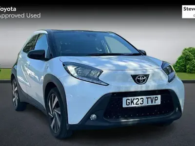 Used Toyota Aygo X 72 HP (52 kW) 2023 White SUV
