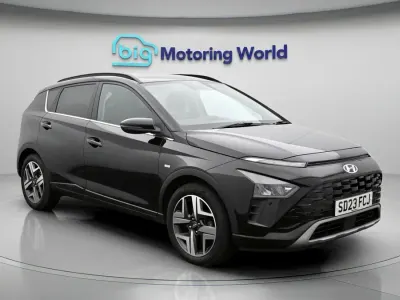 Używany Hyundai Bayon Premium 99 KM (72 kW) 2023 Czarny SUV