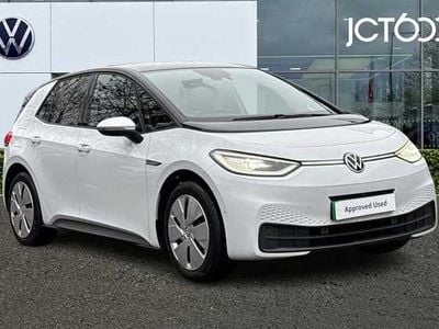 Used VW ID.3 Pro Performance 150 kW (204 HP) 2023 White Hatchback
