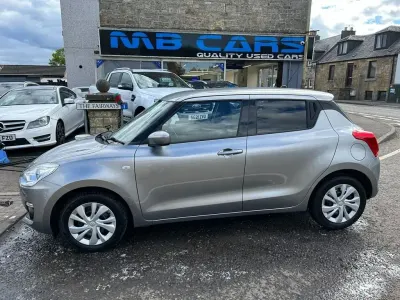 Begagnad Suzuki Swift SZ3 90 HK (66 kW) 2019 Silver Halvkombi