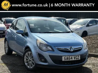 Used Vauxhall Corsa 85 HP (62 kW) 2014 Blue Hatchback