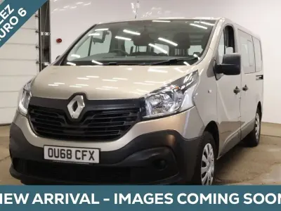 Used Renault Trafic 2019 Beige MPV