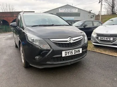 Used Vauxhall Zafira 140 HP (102 kW) 2015 Black MPV