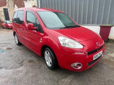 Red Used 2013 Peugeot TePee S MPV | £2,995 (Fair price)