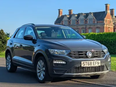 Used VW T-Roc SE 115 HP (84 kW) 2018 Grey SUV