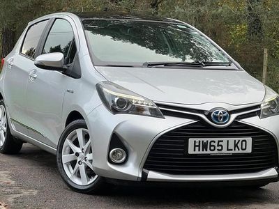 Used 2015 Toyota Yaris Hybrid | £9,450 (Expensive)