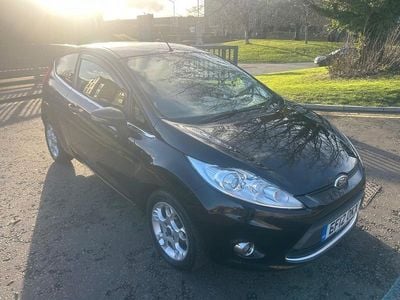 Used Ford Fiesta Zetec 70 HP (51 kW) 2012 Black Hatchback