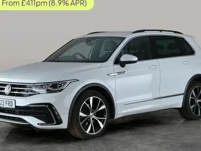 Second-hand VW Tiguan R-line 150 CP (110 kW) 2023 Alb SUV