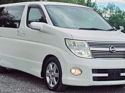 White Used 2008 Nissan Elgrand MPV | £8,499 (Fair price)