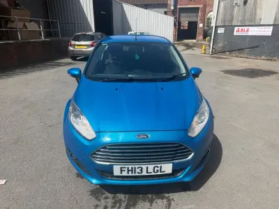 Used Ford Fiesta Zetec 82 HP (60 kW) 2013 Blue Hatchback