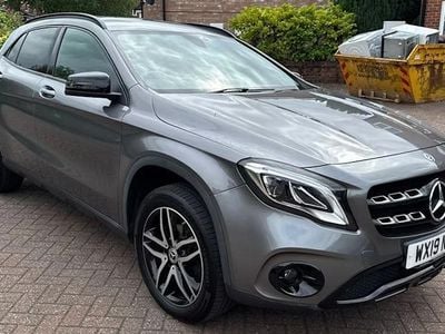 Mercedes GLA180