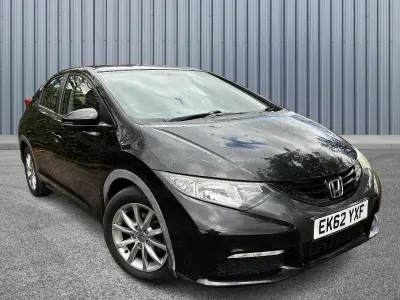 Używany Honda Civic SE 2013 Czarny Hatchback