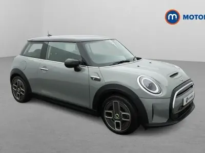 Used Mini Cooper Level 1 135 kW (184 HP) 2023 Hatchback