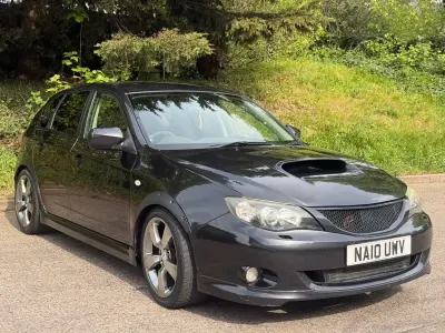 Begagnad Subaru Impreza 355 HK (261 kW) 2010 Grå Halvkombi