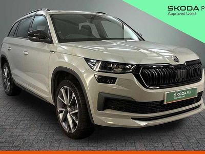 Usado Skoda Kodiaq SportLine 150 HP (110 kW) 2023 Cinzento SUV