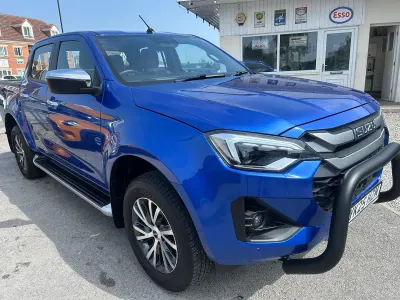 New Isuzu D-Max 163 HP (119 kW) 2025 Blue Pickup