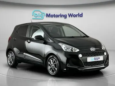 Used Hyundai i10 Premium 67 HP (49 kW) 2019 Black Hatchback