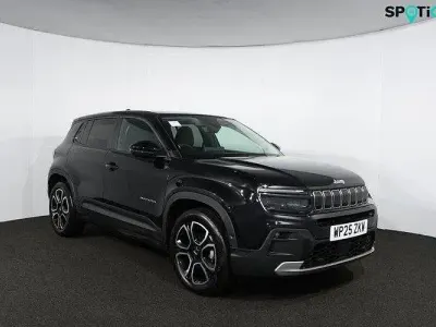Usado Jeep Avenger Summit 101 HP (74 kW) 2025 Preto SUV